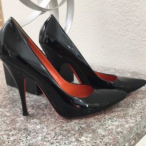 Dolce& Gabbana-Stunning shiny stiletto heels!